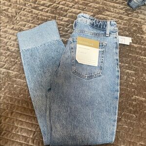 Goldie+Blues Light Wash High-Rise Jeans